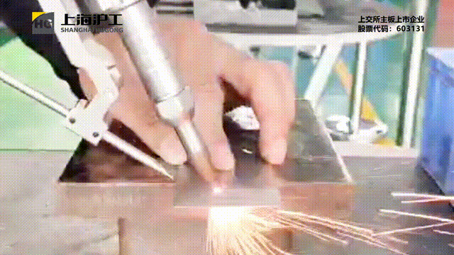 640 (1).gif